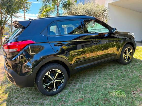 HYUNDAI CRETA 2.0 16V FLEX SPORT AUTOMÁTICO HYUNDAI CRETA 2.0 16V FLEX SPORT AUTOMÁTICO